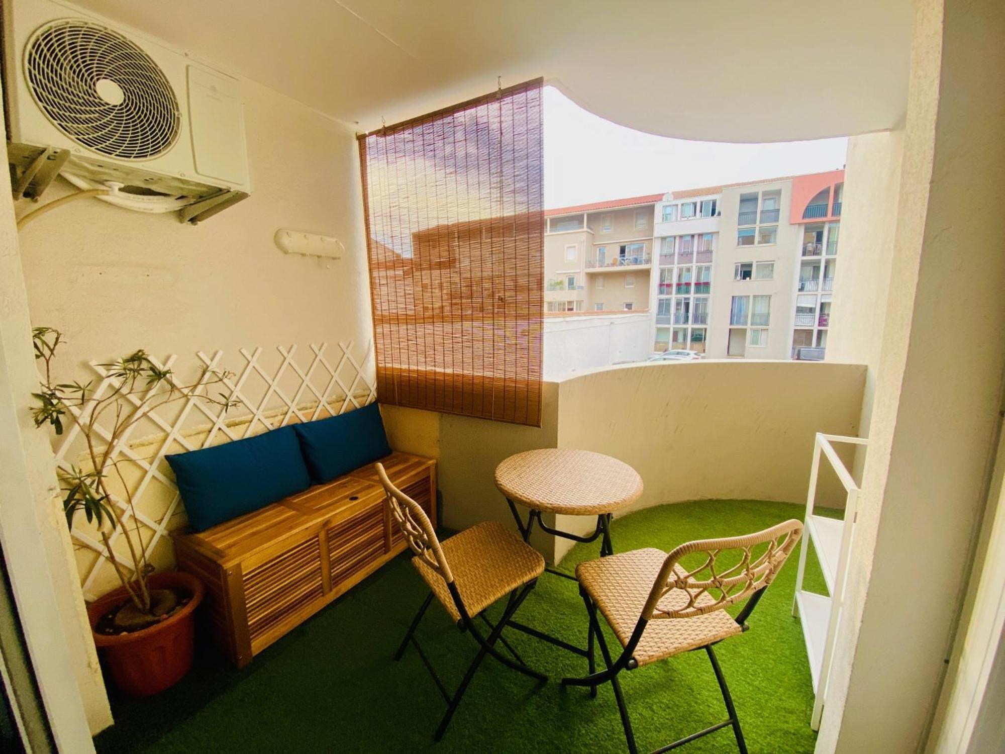 Appartement Superbe T2 Cote Gare Parking Clim Wifi Terrasse ! à Sète Extérieur photo