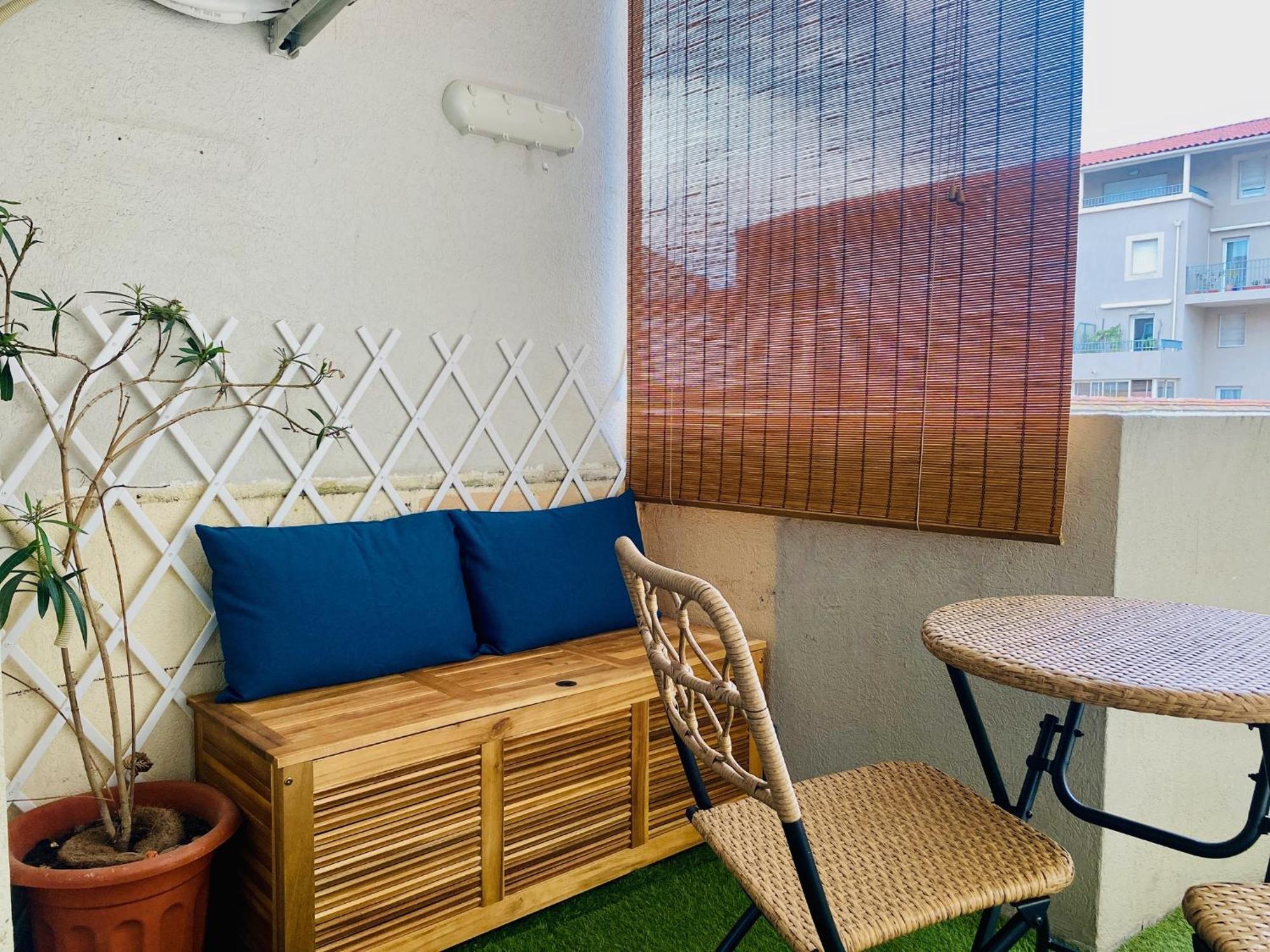 Appartement Superbe T2 Cote Gare Parking Clim Wifi Terrasse ! à Sète Extérieur photo