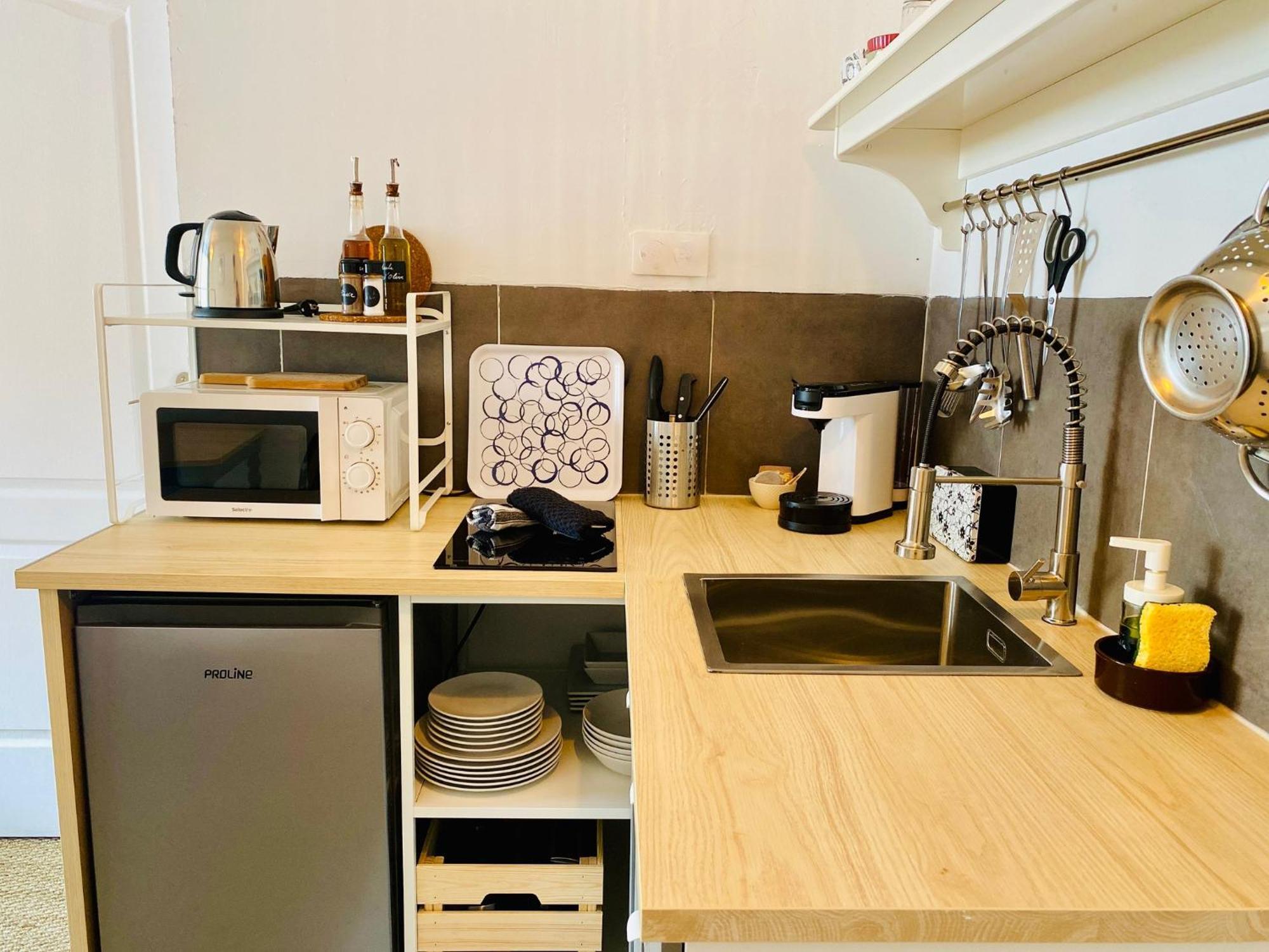 Appartement Superbe T2 Cote Gare Parking Clim Wifi Terrasse ! à Sète Extérieur photo